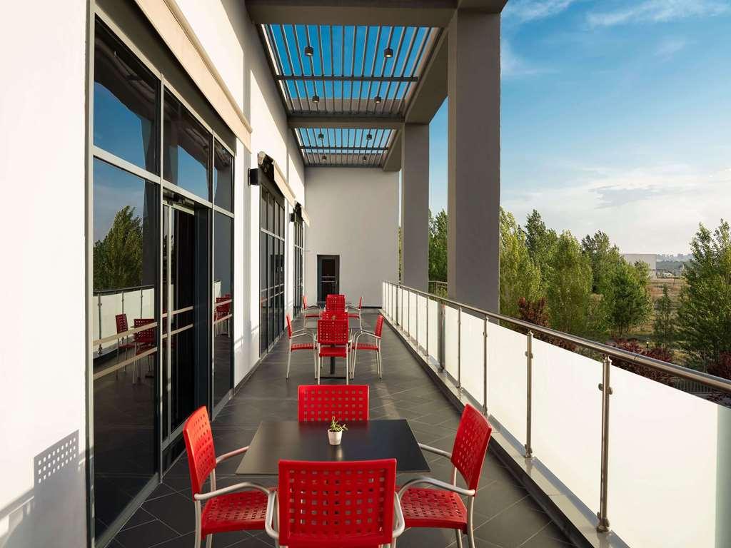 Ibis Airport Otel
